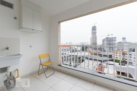 Varanda e Área de serviço de apartamento à venda com 2 quartos, 45m² em Cambuci, São Paulo