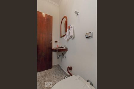 Lavabo de casa à venda com 4 quartos, 300m² em Jardim Maria Estela, São Paulo