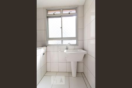 Área Serviço de apartamento para alugar com 3 quartos, 70m² em Candelária, Belo Horizonte