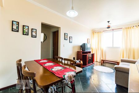 Sala de apartamento para alugar com 1 quarto, 60m² em Bosque, Campinas