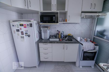 Cozinha de apartamento à venda com 2 quartos, 63m² em Perdizes, São Paulo