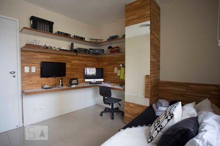 quarto 1 de apartamento à venda com 3 quartos, 95m² em Icaraí, Niterói