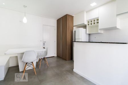 Sala de kitnet/studio para alugar com 1 quarto, 42m² em Vila Regente Feijó, São Paulo