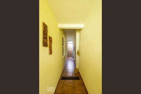 Casa à venda com 200m², 2 quartos e 3 vagas Casa à venda com 200m², 2 quartos e 3 vagasCorredor Externo