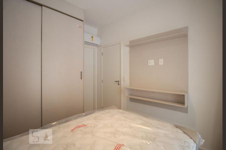 Quarto suíte de apartamento à venda com 1 quarto, 95m² em Pinheiros, São Paulo