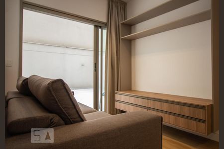 Sala de estar de apartamento à venda com 1 quarto, 95m² em Pinheiros, São Paulo