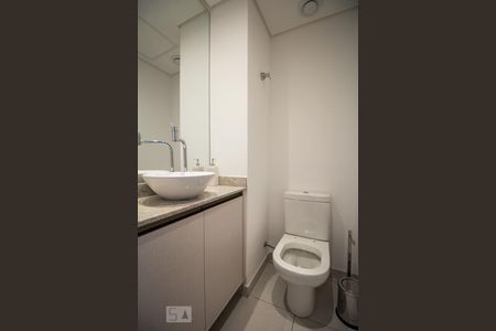 Lavabo de apartamento à venda com 1 quarto, 95m² em Pinheiros, São Paulo