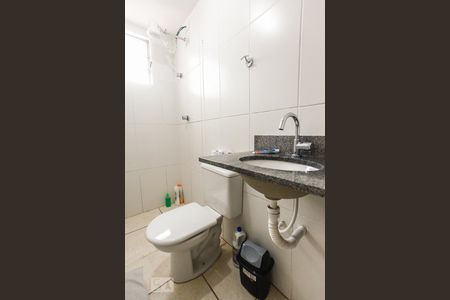 Banheiro de apartamento à venda com 2 quartos, 45m² em Gopoúva, Guarulhos