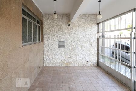 Garagem de casa para alugar com 3 quartos, 378m² em Vila Isolina Mazzei, São Paulo