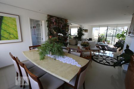 sala de apartamento à venda com 3 quartos, 185m² em Vila Suzana, São Paulo