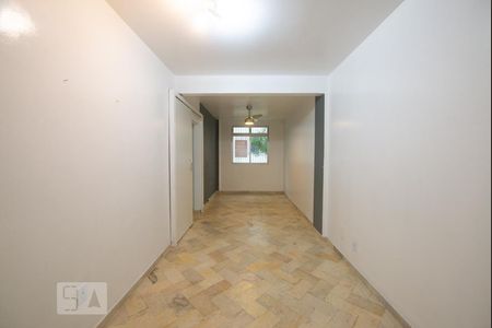 Sala de apartamento para alugar com 2 quartos, 62m² em Abraão, Florianópolis