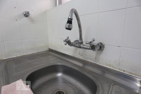 Cozinha - Torneira de casa para alugar com 2 quartos, 150m² em Vila Campesina, Osasco