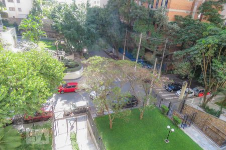 Vista varanda sala  de apartamento à venda com 4 quartos, 105m² em Vila Uberabinha, São Paulo