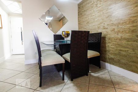 Sala de apartamento para alugar com 3 quartos, 77m² em Cidade Brasil, Guarulhos