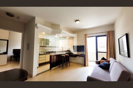 Sala de apartamento para alugar com 1 quarto, 50m² em Cambuí, Campinas