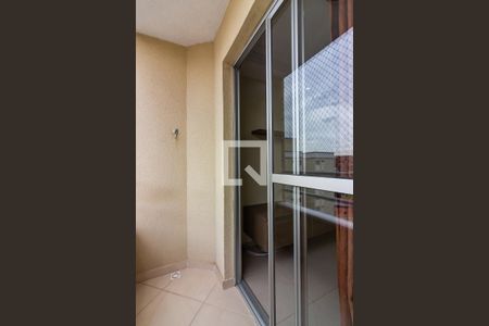 Varanda  de apartamento à venda com 2 quartos, 63m² em Jaguaribe, Osasco
