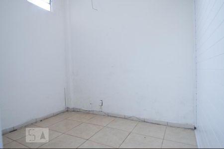 Quarto2 de casa para alugar com 2 quartos, 80m² em Santo Antônio, Porto Alegre