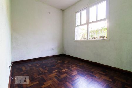 Quarto 1 de apartamento à venda com 2 quartos, 62m² em Medianeira, Porto Alegre