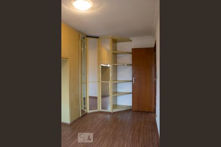 QUARTO 2 de apartamento para alugar com 2 quartos, 65m² em Vila Romero, São Paulo