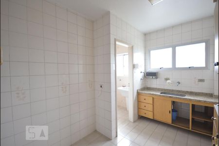 Apartamento à venda com 75m², 2 quartos e 2 vagas Apartamento à venda com 75m², 2 quartos e 2 vagasCozinha