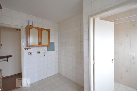 Apartamento à venda com 75m², 2 quartos e 2 vagas Apartamento à venda com 75m², 2 quartos e 2 vagasCozinha