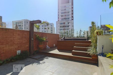 Quintal  de apartamento à venda com 2 quartos, 150m² em Bela Vista, São Paulo