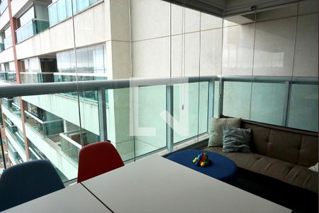 Varanda de kitnet/studio para alugar com 1 quarto, 35m² em Jardim Aeroporto, São Paulo