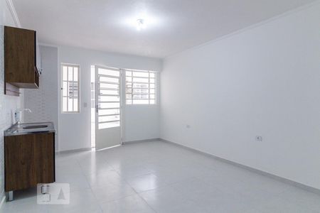 Sala de casa para alugar com 1 quarto, 40m² em Jardim Internacional, São Paulo