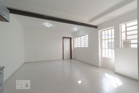 Sala de casa para alugar com 1 quarto, 46m² em Jardim Internacional, São Paulo