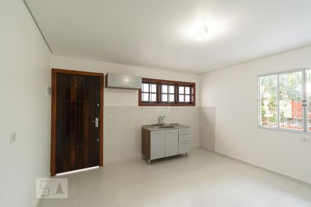 Cozinha de casa para alugar com 1 quarto, 51m² em Jardim Internacional, São Paulo