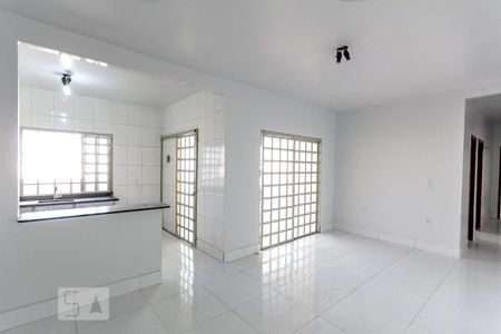 Sala de casa para alugar com 2 quartos, 370m² em Village Veneza, Goiânia