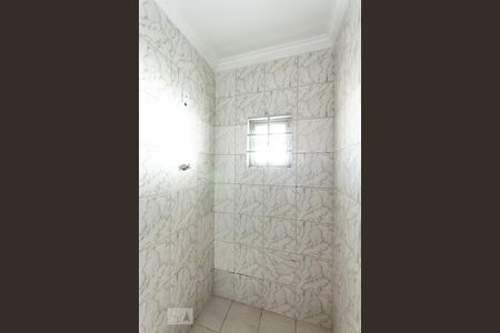 Banheiro social de casa para alugar com 2 quartos, 370m² em Village Veneza, Goiânia