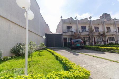 Casa de condomínio à venda com 280m², 4 quartos e 6 vagas Casa de condomínio à venda com 280m², 4 quartos e 6 vagasGaragem