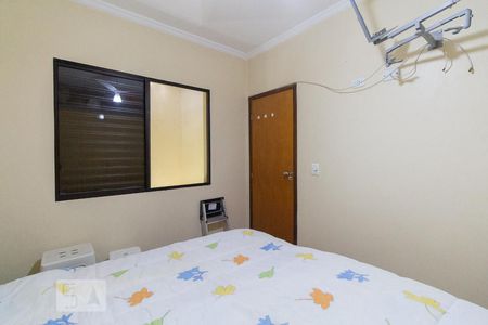 Casa de condomínio à venda com 280m², 4 quartos e 6 vagas Casa de condomínio à venda com 280m², 4 quartos e 6 vagasQuarto 2