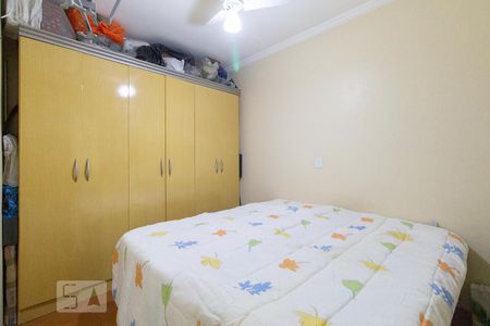 Casa de condomínio à venda com 280m², 4 quartos e 6 vagas Casa de condomínio à venda com 280m², 4 quartos e 6 vagasQuarto 2