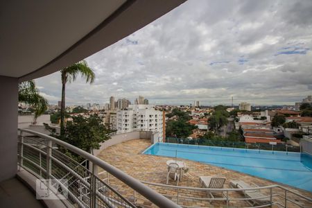 Sala vista de apartamento à venda com 1 quarto, 100m² em Vila Madalena, São Paulo