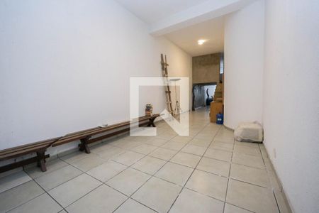 Sala de casa à venda com 1 quarto, 176m² em Bela Vista, São Paulo