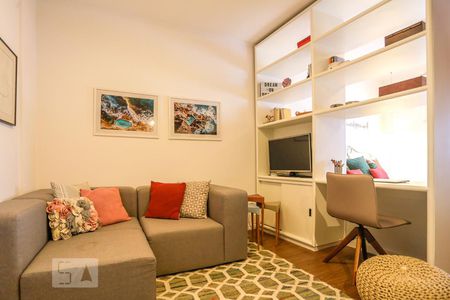 Sala de kitnet/studio para alugar com 1 quarto, 30m² em Santa Cecília, São Paulo