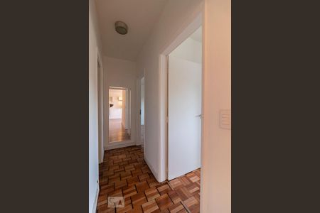 Corredor de apartamento para alugar com 2 quartos, 105m² em Santo Amaro, São Paulo