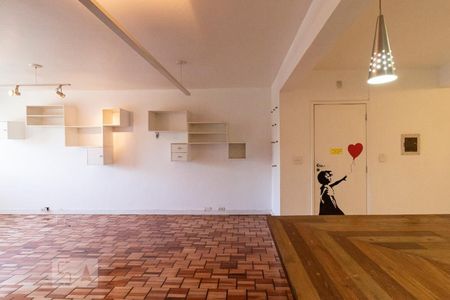 Sala de apartamento para alugar com 2 quartos, 105m² em Santo Amaro, São Paulo