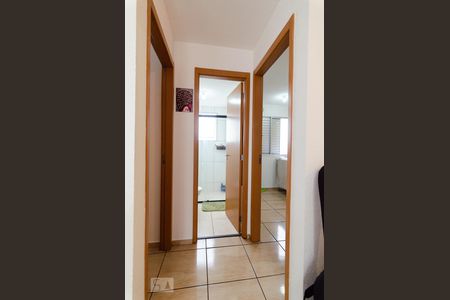 Corredor de apartamento para alugar com 2 quartos, 45m² em Parque das Cachoeiras, Campinas