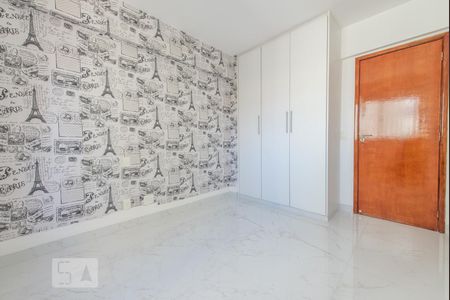 Quarto de apartamento para alugar com 2 quartos, 70m² em Jardim Goiás, Goiânia