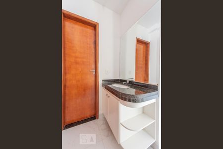 Banheiro Social de apartamento para alugar com 2 quartos, 70m² em Jardim Goiás, Goiânia