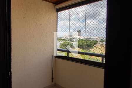 SACADA de apartamento para alugar com 3 quartos, 105m² em Vila Brandina, Campinas