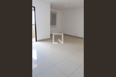 SALA de apartamento para alugar com 3 quartos, 105m² em Vila Brandina, Campinas