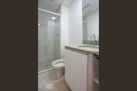 Banheiro de kitnet/studio para alugar com 1 quarto, 38m² em Santa Cecília, São Paulo