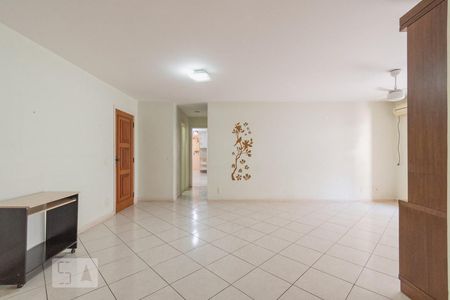 Sala de apartamento à venda com 3 quartos, 130m² em Laranjeiras, Rio de Janeiro