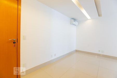 SALA de apartamento para alugar com 2 quartos, 70m² em Guará, Brasília