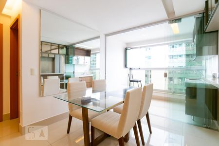 SALA de apartamento para alugar com 2 quartos, 70m² em Guará, Brasília