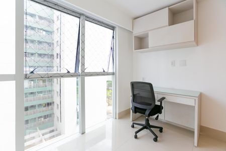 SUITE 1 de apartamento para alugar com 2 quartos, 70m² em Guará, Brasília